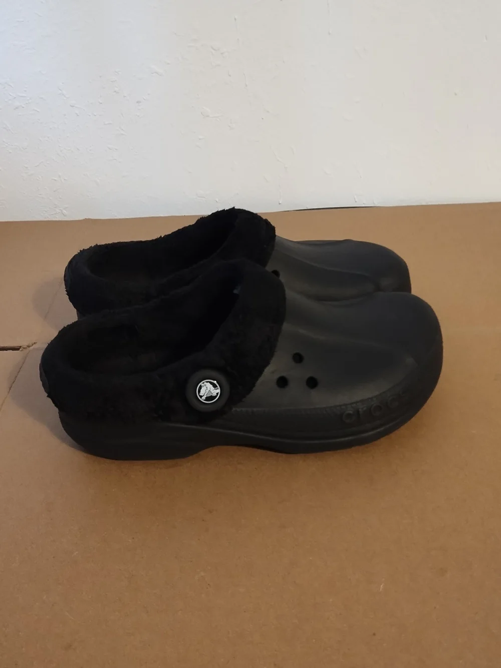 CROCS lined clog